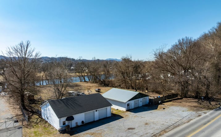 Pictures of Special Purpose property located at 217 Lovers Lane, Elizabethton, TN 37643 for sales - image #1