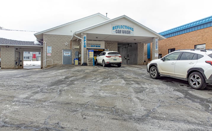 Pictures of Business for Sale, Special Purpose property located at 711 Saybrook Rd, Middletown, CT 06457 for sales - image #1