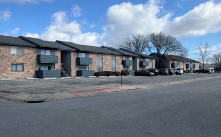 Pictures of Multifamily property located at 3020 SW 27th Ave, Amarillo, TX 79109 for sales - image #1