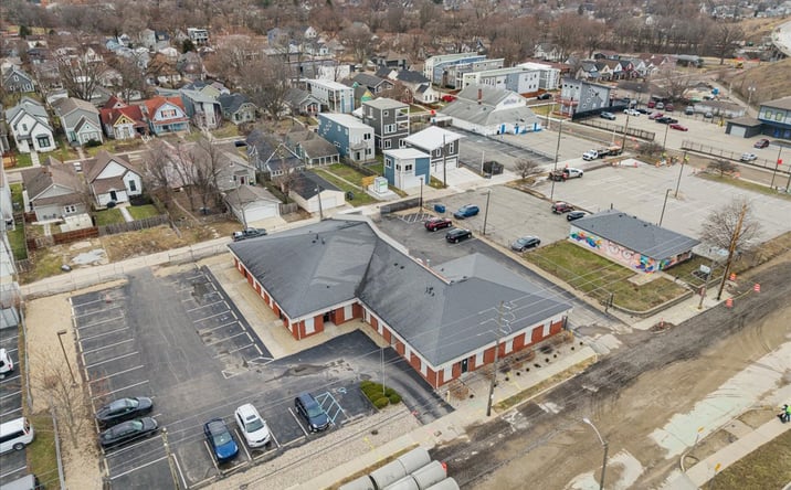 Pictures of Office property located at 1415 Shelby St, Indianapolis, IN 46203 for sales - image #1