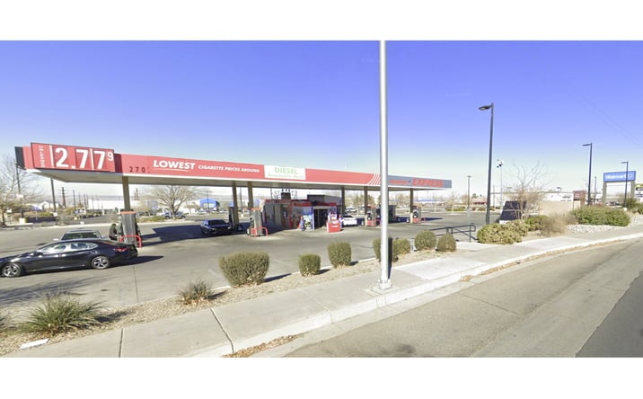 Pictures of Retail property located at 2707 Carlisle Blvd NE, Albuquerque, NM 87107 for sales - image #1