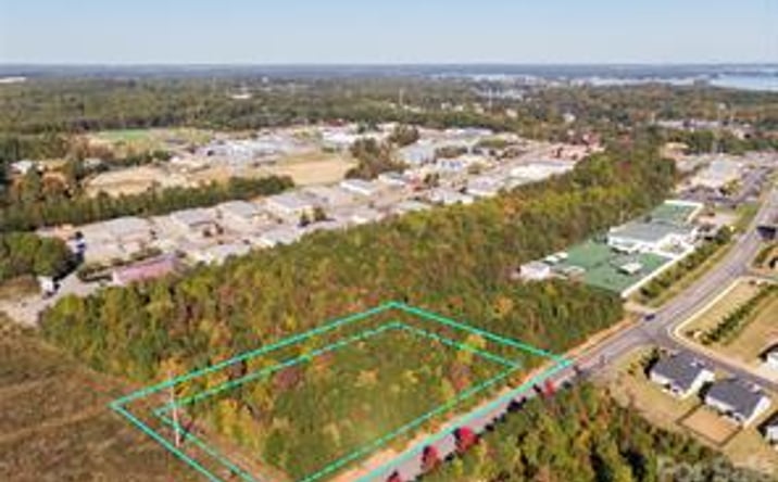 Pictures of Land property located at 000 Natalie Commons Drive, Denver, NC 28037 for sales - image #1