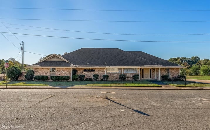 Pictures of Office, Industrial property located at 203 Pearl St, Minden, LA 71055 for sales - image #1
