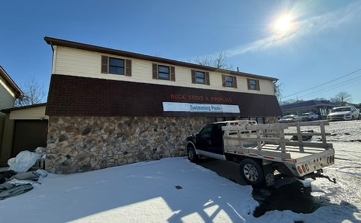 Pictures of Office, Retail property located at 1478 Old Brodhead Road, Monaca, PA 15061 for sales - image #1