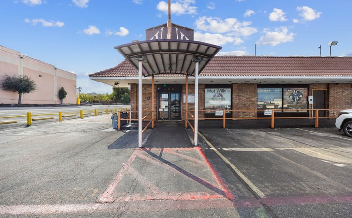 Pictures of Mixed Use property located at 402 W Veterans Memorial Blvd, Harker Heights, TX 76548 for sales - image #1