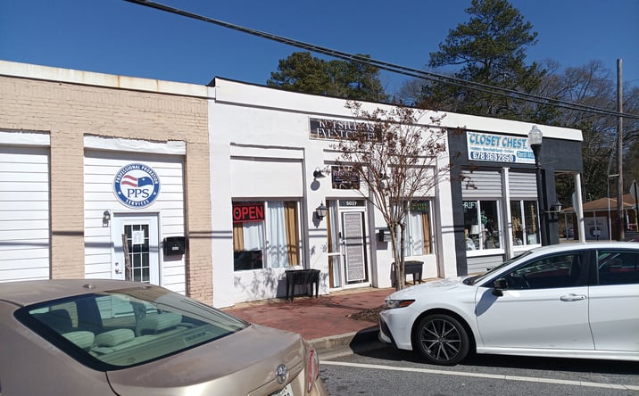 Pictures of Retail property located at 5037 Union St, Union City, GA 30291 for sales - image #1