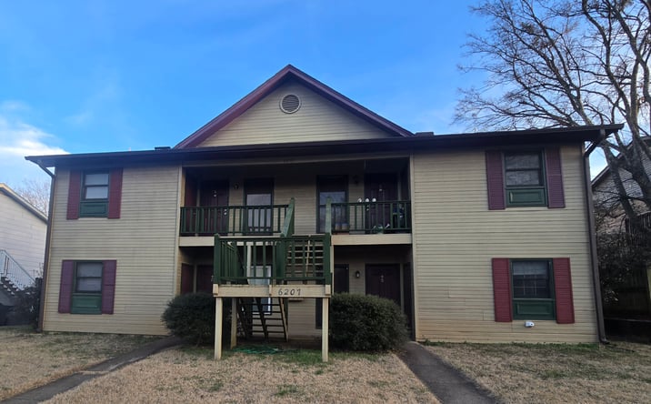 Pictures of Multifamily property located at 6207 Friar Tuck Dr NW, Huntsville, AL 35806 for sales - image #1