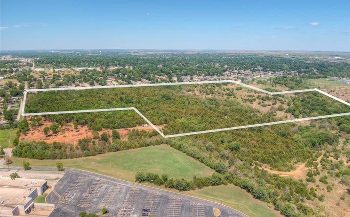 Pictures of Land property located at 1 SE Barnett Avenue, Bartlesville, OK 74006 for sales - image #1