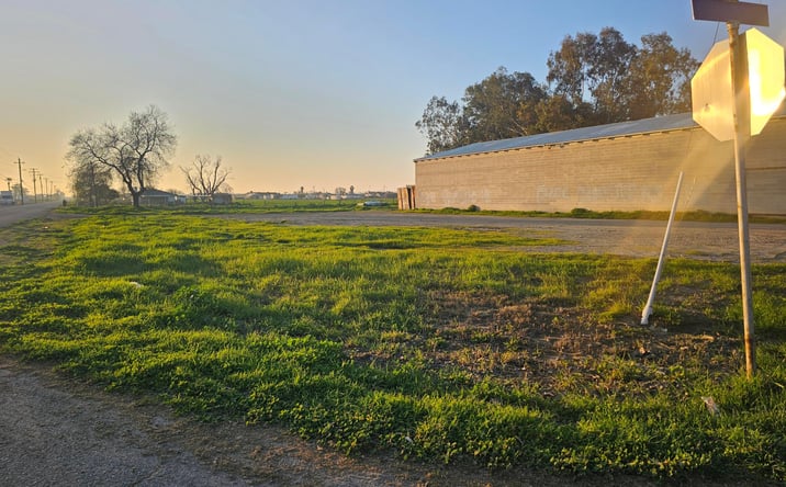 Pictures of Special Purpose property located at 898 Champion Street, Lemoore, CA 93245 for sales - image #1