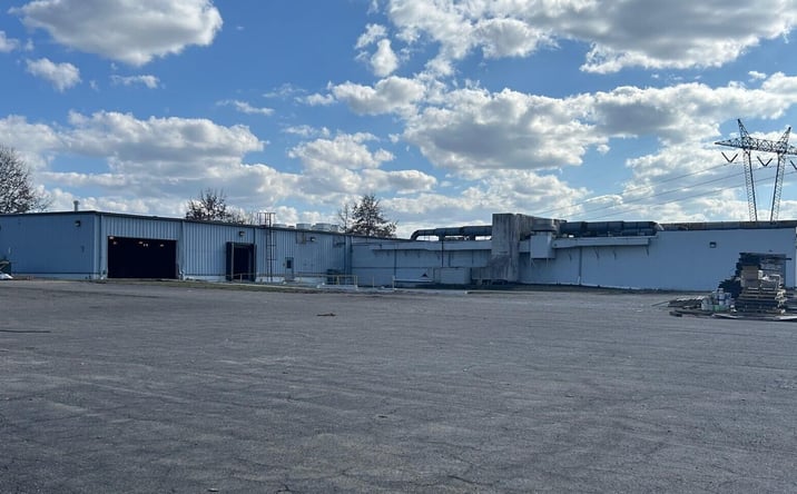 Pictures of Mixed Use property located at 5695 Eco Parkway #C, Frazeysburg, OH 43822 for sales - image #1
