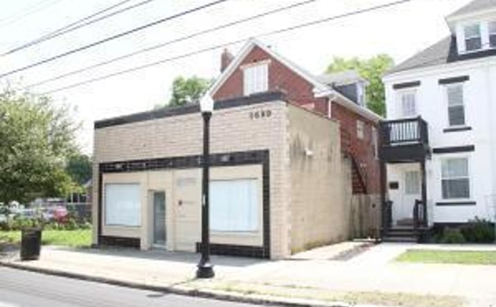 Pictures of Office property located at 1689 E Main Street, Columbus, OH 43205 for sales - image #1
