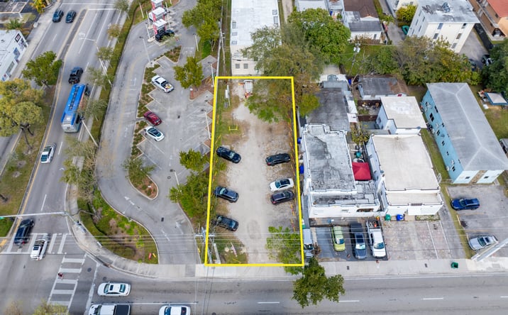 Pictures of Land property located at SW 7th St, Miami, FL 33135 for sales - image #1