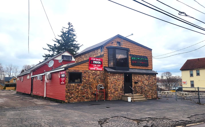 Pictures of Retail property located at 1688 Bennett St, Utica, NY 13502 for sales - image #1