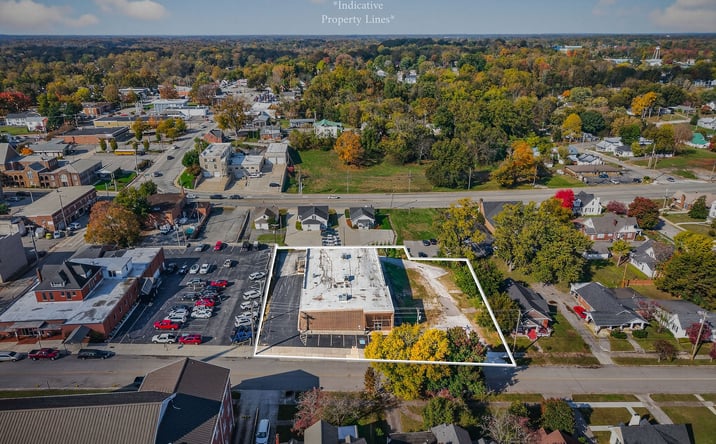 Pictures of Office property located at 105 College St, McMinnville, TN 37110 for sales - image #1