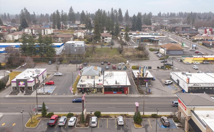Pictures of Retail property located at 2926 E 29th Ave, Spokane, WA 99223 for sales - image #1