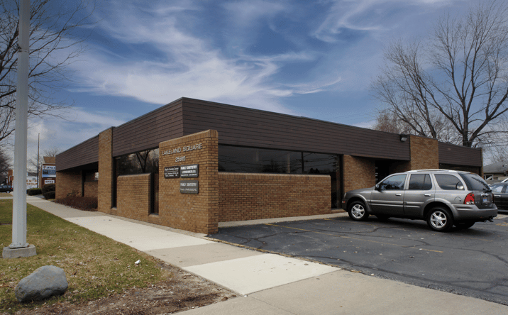 Pictures of Office property located at 25915 Harper Ave, St. Clair Shores, MI 48081 for sales - image #1