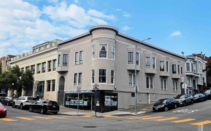 image of property at 1903-1905 LYON ST San Francisco CA 94115-2014