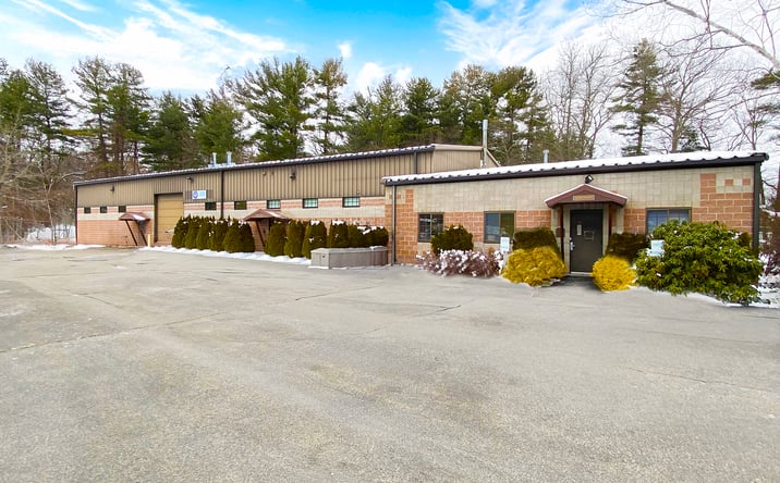 Pictures of Industrial property located at 29 Diana Ln, Dracut, MA 01826 for sales - image #1