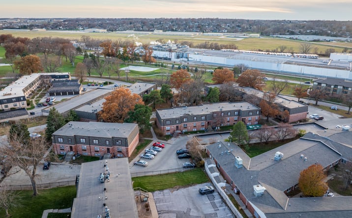 Pictures of Multifamily property located at 12775 Woodcrest Plaza, Omaha, NE 68137 for sales - image #1