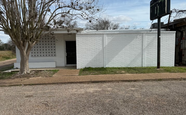 Pictures of Mixed Use, Office, Retail, Self Storage property located at 5701 Martin Luther King Blvd, Houston, TX 77021 for sales - image #1