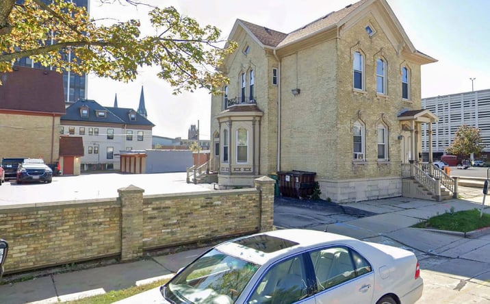 Pictures of Retail, Multifamily property located at 839 North 11th Street, Milwaukee, WI 53233 for sales - image #1
