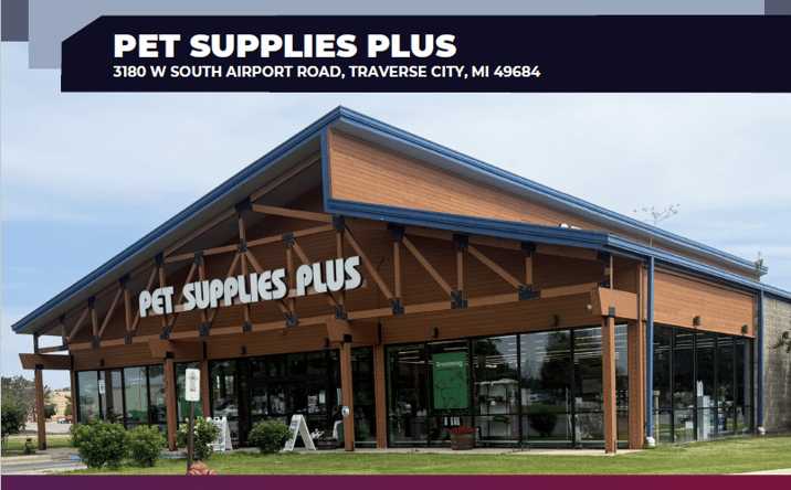 Pictures of Retail property located at 3180 W South Airport Rd, Traverse City, MI 49684 for sales - image #1