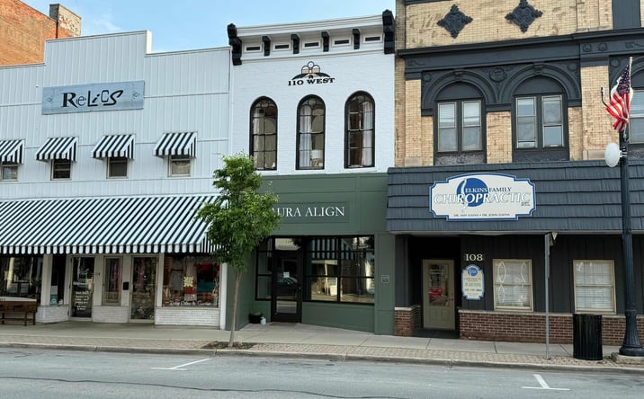 Pictures of Retail property located at 110 W Auglaize Street, Wapakoneta, OH 45895 for sales - image #1