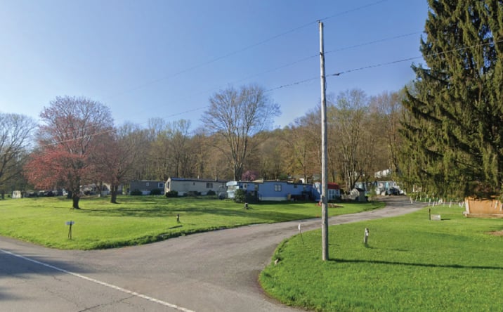 Pictures of Mobile Home Park property located at 7992 W Market St, Mercer, PA 16137 for sales - image #1