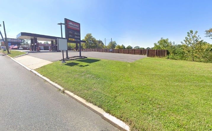 Pictures of Retail, Land property located at 231 US Highway, Fieldsboro, NJ 08505 for sales - image #1