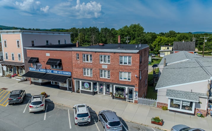 Pictures of Mixed Use, Multifamily, Retail property located at 98 Main St, Lancaster, NH 03584 for sales - image #1