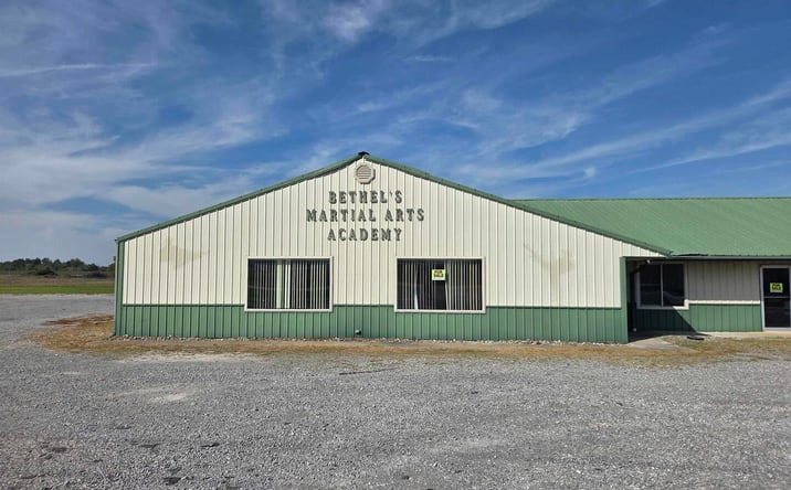Pictures of Industrial, Office, Retail property located at 309 W Small Street 3 & 4, Harrisburg, IL 62946 for sales - image #1