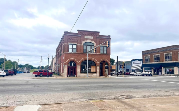 Pictures of Multifamily, Office, Retail property located at 110 W CHERRY Street, Herrin, IL 62948 for sales - image #1