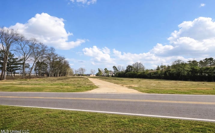 Pictures of Special Purpose property located at 18125 W Highway 26, Lucedale, MS 39452 for sales - image #1
