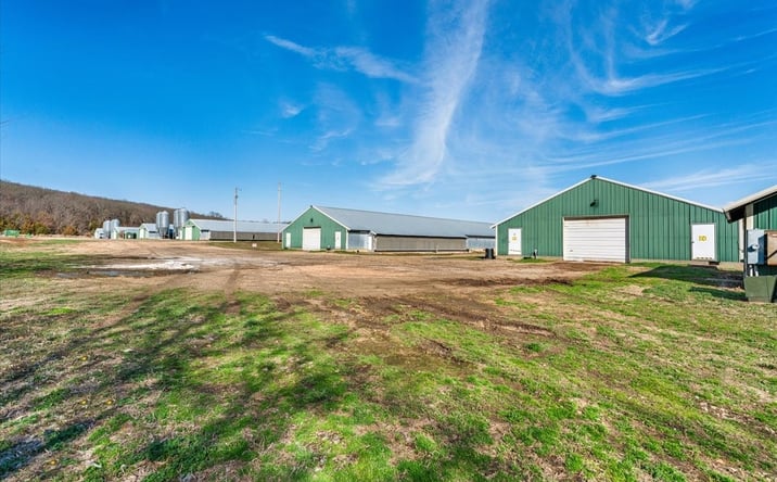 Pictures of Land property located at 18411 County Road 72, Lincoln, AR 72744 for sales - image #1