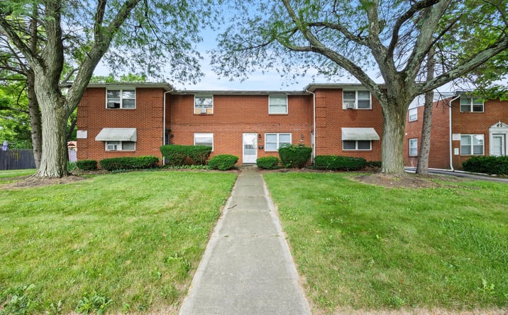 Pictures of Multifamily property located at 1353 Barnett Road, Columbus, OH 43227 for sales - image #1