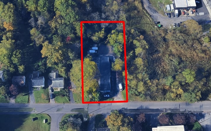 Pictures of Industrial property located at 136 Beattie St, Syracuse, NY 13224 for sales - image #1