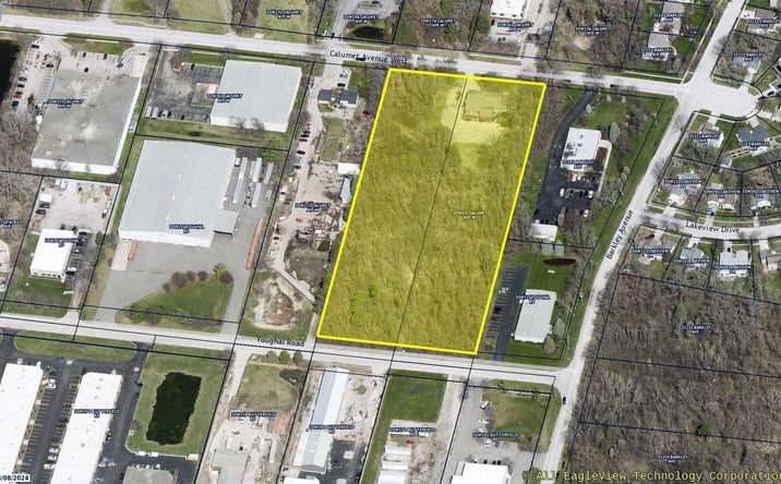 Pictures of Land property located at 30W155 Calumet Ave W, Warrenville, IL 60555 for sales - image #1