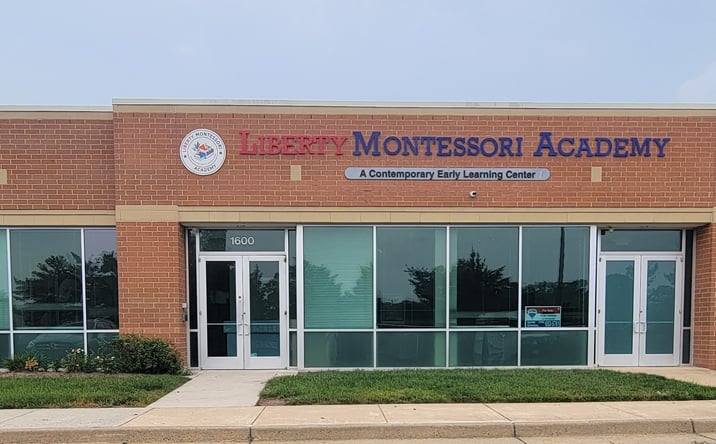 Pictures of Office, Industrial property located at 4229 Lafayette Center Dr, Chantilly, VA 20151 for sales - image #1