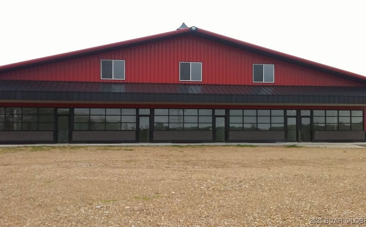 Pictures of Industrial property located at 372 Highway D, Kaiser, MO 65047 for sales - image #1