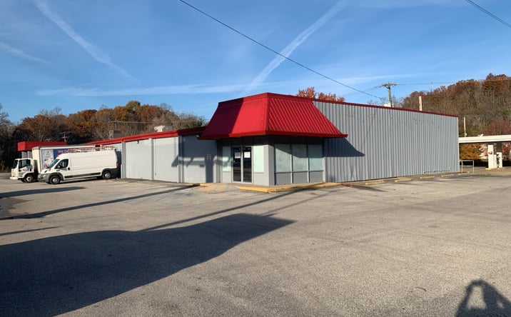 Pictures of Mixed Use, Office, Retail, Self Storage property located at 1419 US-60, Huntington, WV 25705 for sales - image #1