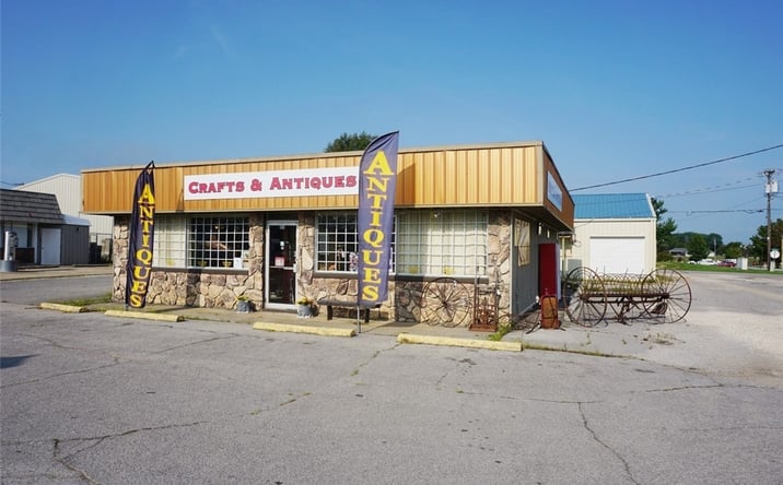Pictures of Business for Sale, Retail property located at 603 South Hwy 5, Versailles, MO 65084 for sales - image #1