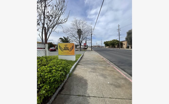 Pictures of Retail property located at 212 E 18th St, Antioch, CA 94509 for sales - image #1