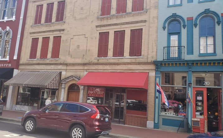 Pictures of Special Purpose property located at 208 Broadway, Paducah, KY 42001 for sales - image #1