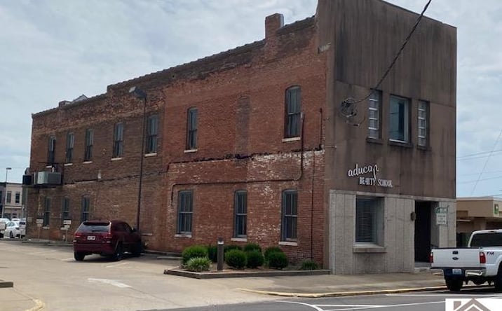 Pictures of Special Purpose property located at 124 S 4th Street, Paducah, KY 42001 for sales - image #1