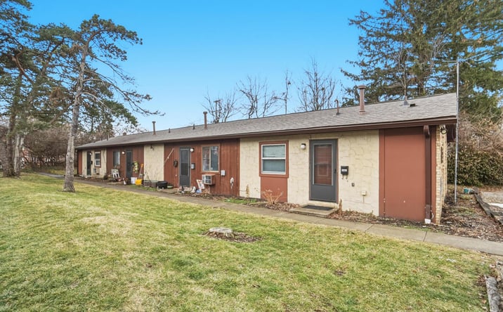 Pictures of Multifamily property located at 1461-1467 Chesapeake Avenue, Columbus, OH 43212 for sales - image #1