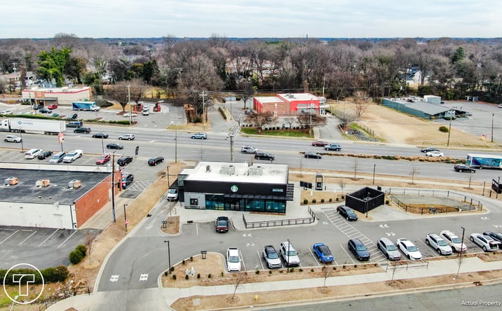 Pictures of Retail property located at 4019 Brookshire Blvd, Charlotte, NC 28216 for sales - image #1