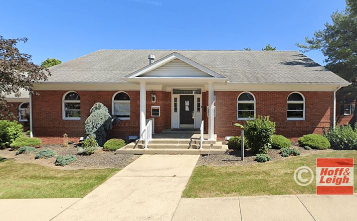 Pictures of Office property located at 302 N Cleveland Massillon Rd, Akron, OH 44333 for sales - image #1