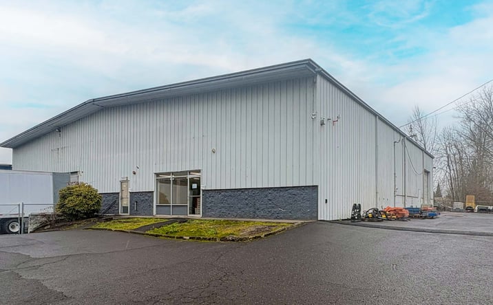 Pictures of Industrial property located at 2523 NE Argyle St, Portland, OR 97211 for sales - image #1