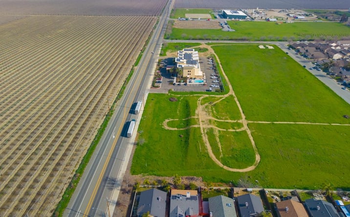 Pictures of Land property located at 1786 W Jayne Ave, Coalinga, CA 93210 for sales - image #1