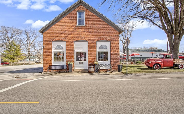 Pictures of Business for Sale, Mixed Use property located at 214 Main St, Ruma, IL 62278 for sales - image #1